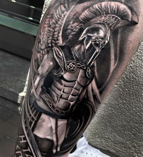 300 warrior tattoo|spartan warrior shield tattoo.